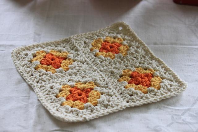 How to Crochet Hexagon Shaped Granny Square Type Motifs | eHow.com